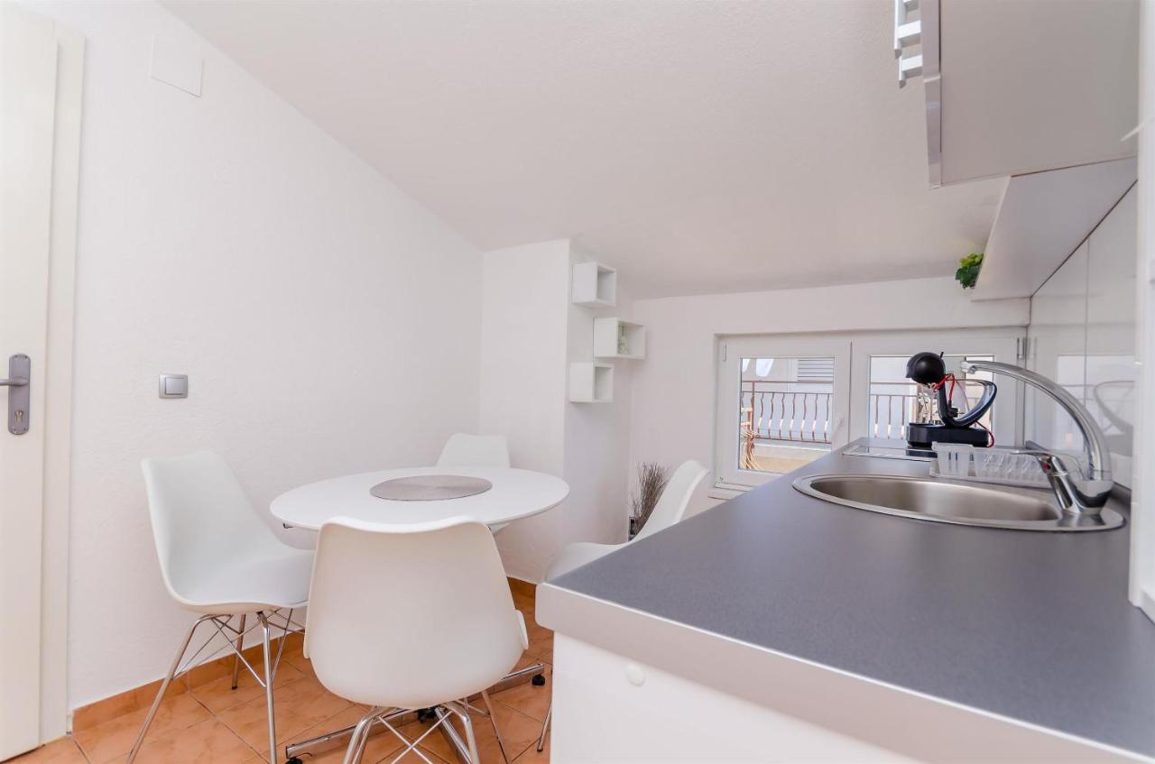 Apartment Ljubica オクルグ・ゴルニ エクステリア 写真