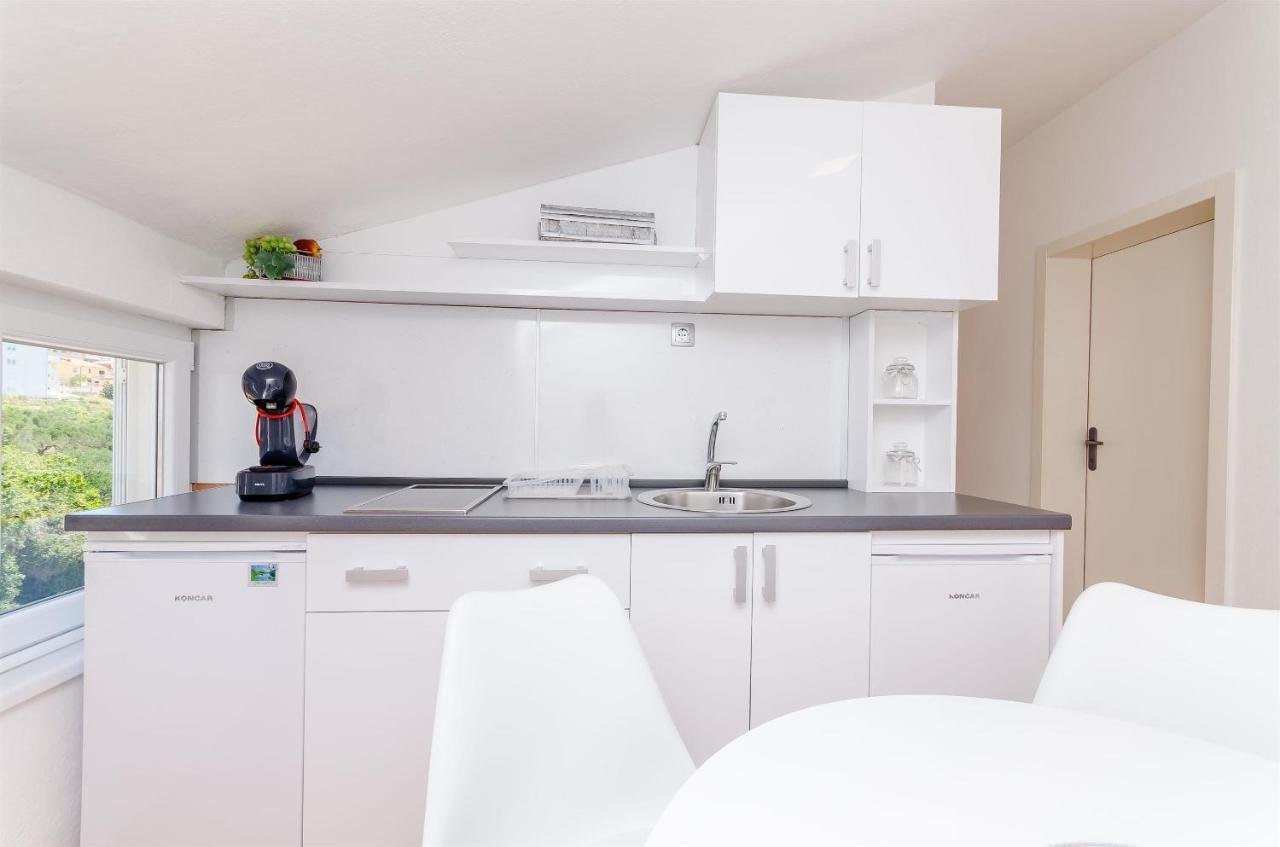 Apartment Ljubica オクルグ・ゴルニ エクステリア 写真